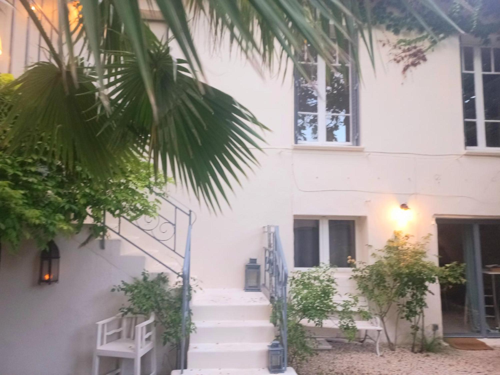 Le Nid Vila Avinhão Exterior foto